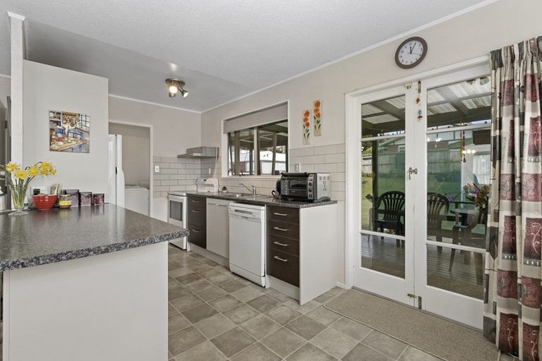 Photo of property in 5 Hyde Avenue, Nawton, Hamilton, 3200