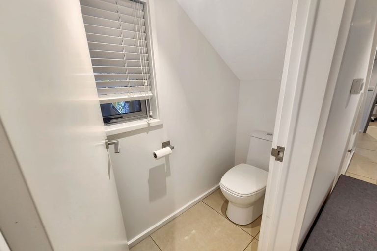 Photo of property in 29 Burns Road, Hospital Hill, Napier, 4110