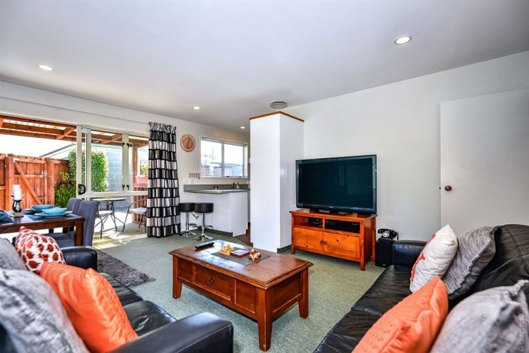 Photo of property in 2/109b Tedder Avenue, North New Brighton, Christchurch, 8083