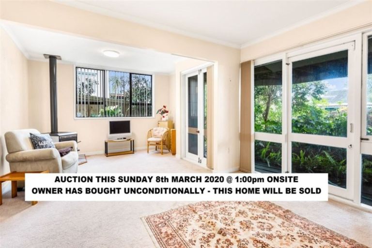 Photo of property in 45 Te Atatu Road, Te Atatu South, Auckland, 0610