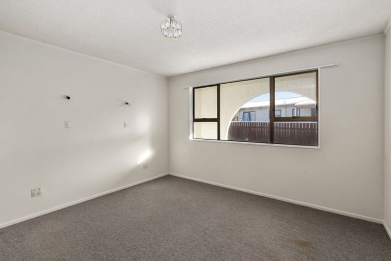 Photo of property in 64 Atkinson Avenue, Otaki Beach, Otaki, 5512