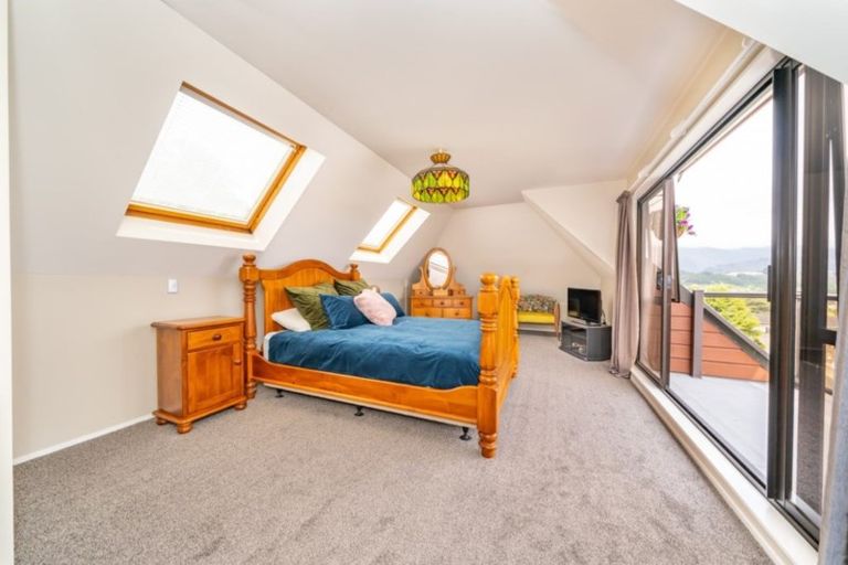 Photo of property in 19 Alleyne Court, Brown Owl, Upper Hutt, 5018