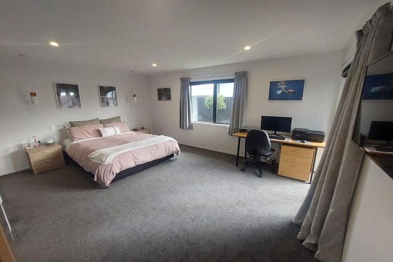 Photo of property in 36 Mckerrow Street, Marshland, Christchurch, 8083