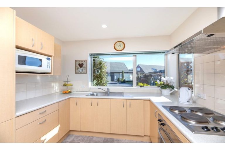 Photo of property in Rivertown Villas, 150 Williams Street, Kaiapoi, 7630
