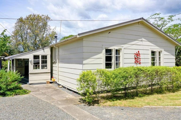 Photo of property in 208 Kawerau Road, Putauaki, Whakatane, 3192
