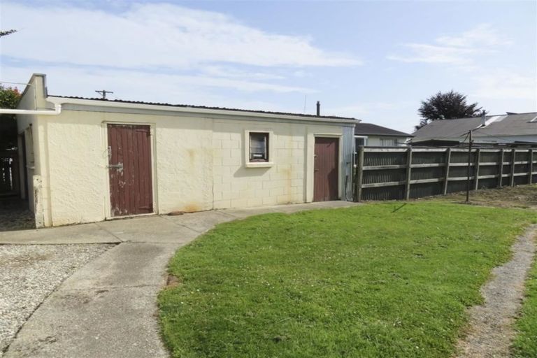 Photo of property in 74 Broughton Street, Gore, 9710