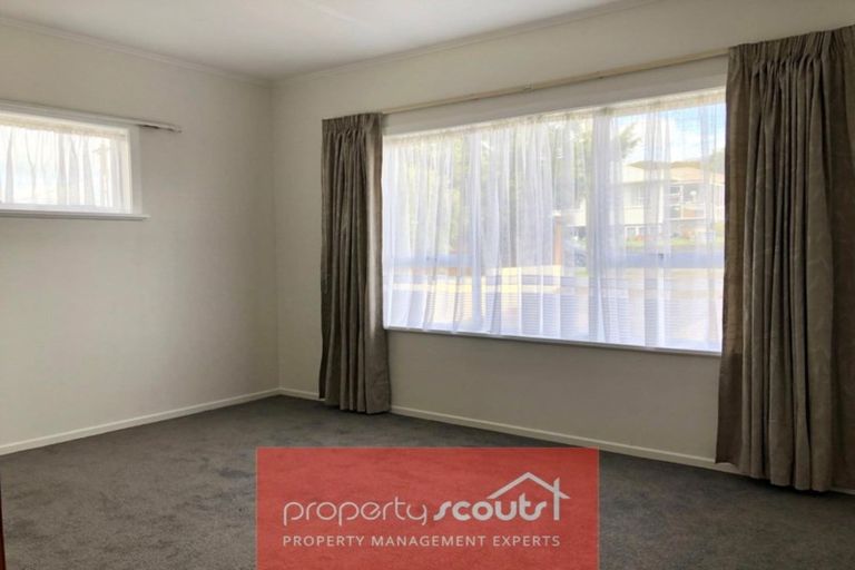 Photo of property in 62/64a Mould Street, Waitara, 4320