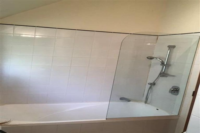 Photo of property in 6/3 Gard Street, Silverstream, Upper Hutt, 5019