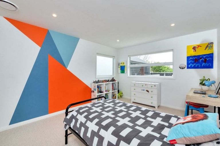 Photo of property in 9 Cloverly Crescent, Campbells Bay, Auckland, 0630