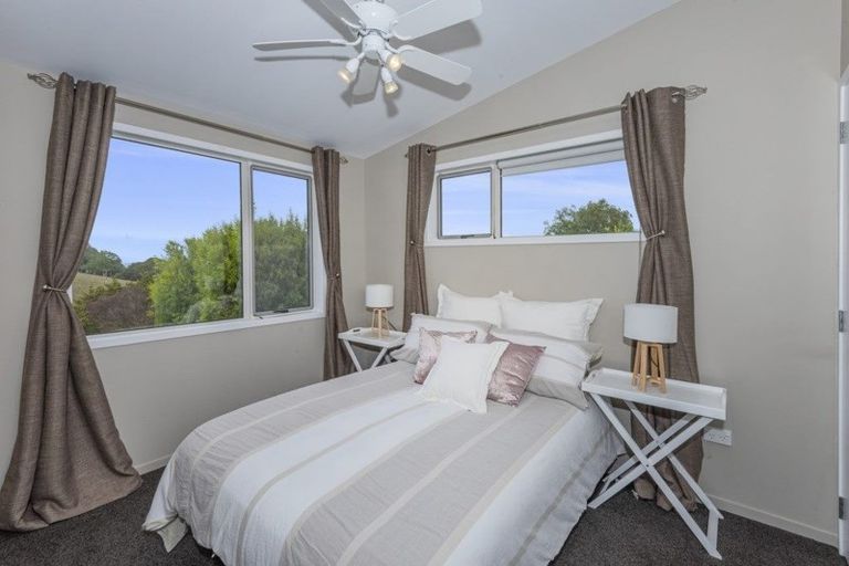 Photo of property in 965 Pataua Road North, Whareora, Whangarei, 0175