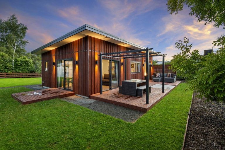 Photo of property in 3 Farr Street, Whitecliffs, Glentunnel, 7673