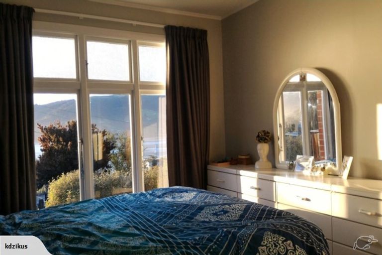 Photo of property in 28 Porterfield Street, Macandrew Bay, Dunedin, 9014