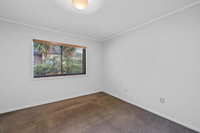 Photo of property in 17 Red Hill Road, Red Hill, Papakura, 2110