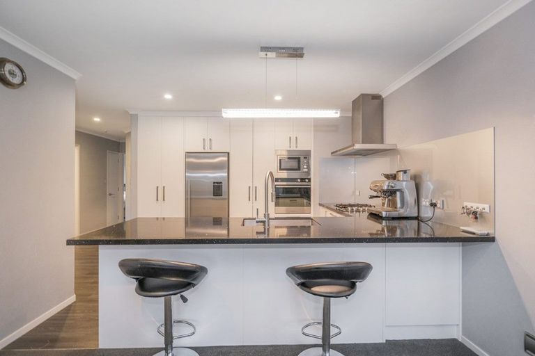 Photo of property in 36 Carina Way, Whitianga, 3510