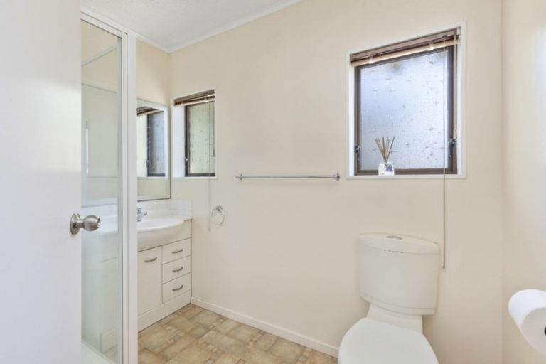 Photo of property in 3/30 Leighton Avenue, Waiwhetu, Lower Hutt, 5010