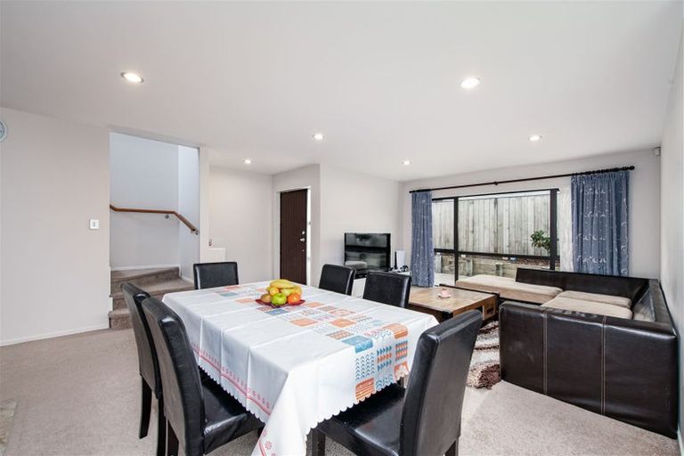 Photo of property in 57a Glendene Avenue, Glendene, Auckland, 0602