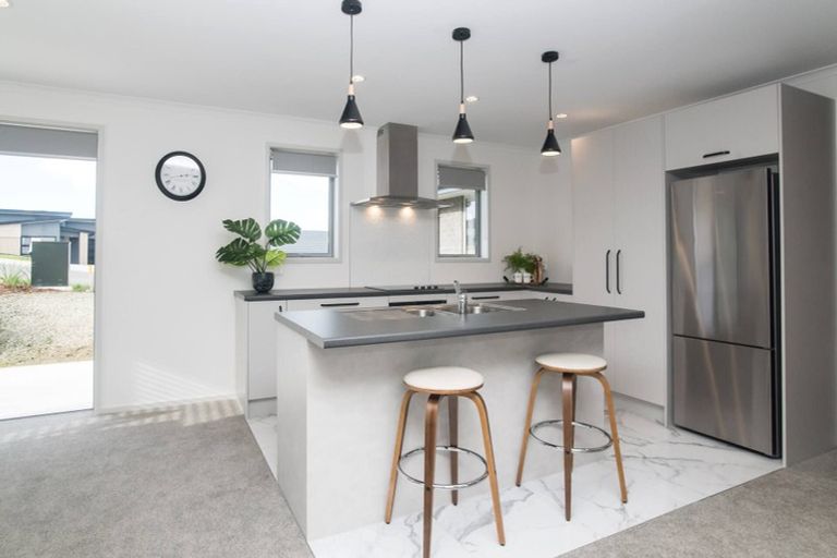 Photo of property in 16 Flax Street, Ruakaka, 0116