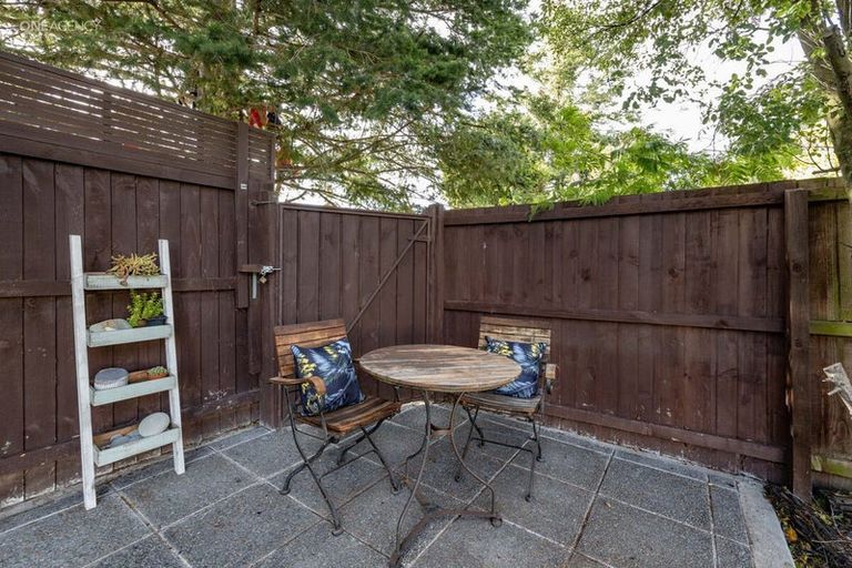 Photo of property in 70 Westholme Street, Strowan, Christchurch, 8052