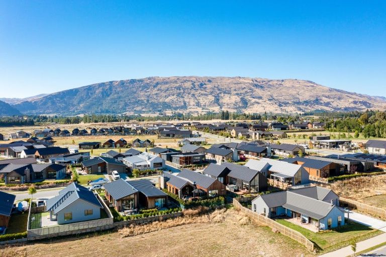 Photo of property in 11 Campbell Road, Wanaka, 9305
