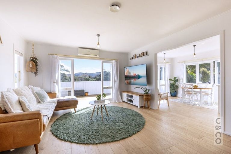 Photo of property in 50 Oraha Road, Huapai, Kumeu, 0892