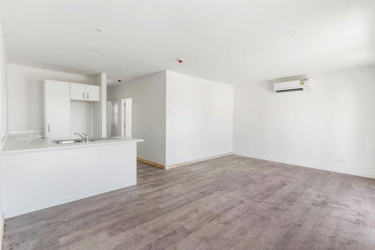 Photo of property in 15/21 Lupton Road, Manurewa, Auckland, 2102