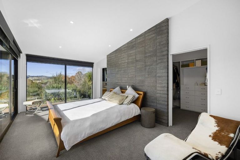 Photo of property in 27 Brownhill Road, Whitford, Manurewa, 2576