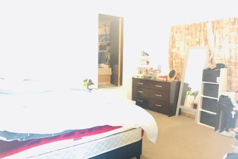 Photo of property in 307 Sunset Road, Sunnynook, Auckland, 0632