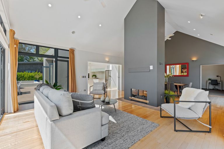 Photo of property in 105 Gladstone Road South, East Taieri, Mosgiel, 9024