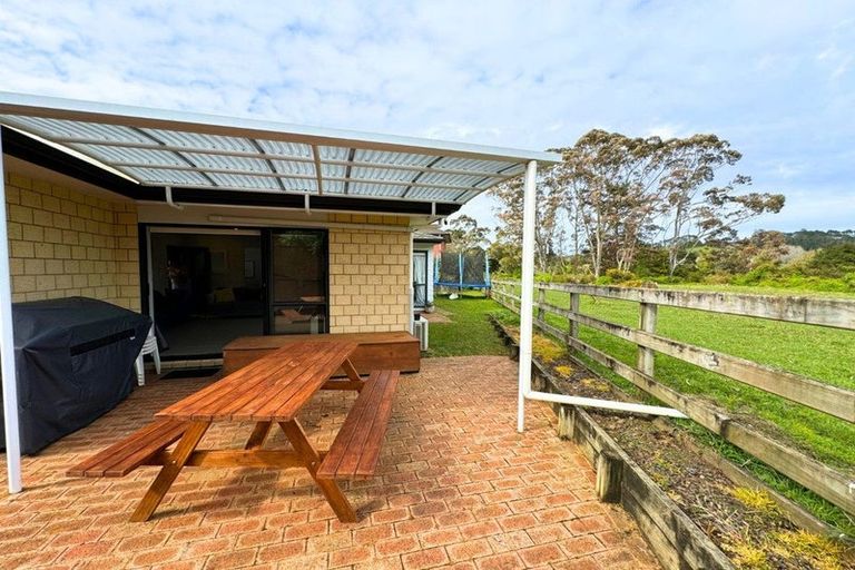 Photo of property in 68 South Kensington Way, Henderson, Auckland, 0612