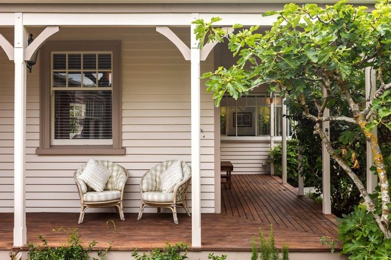 Photo of property in 44 Alpha Avenue, Strowan, Christchurch, 8052