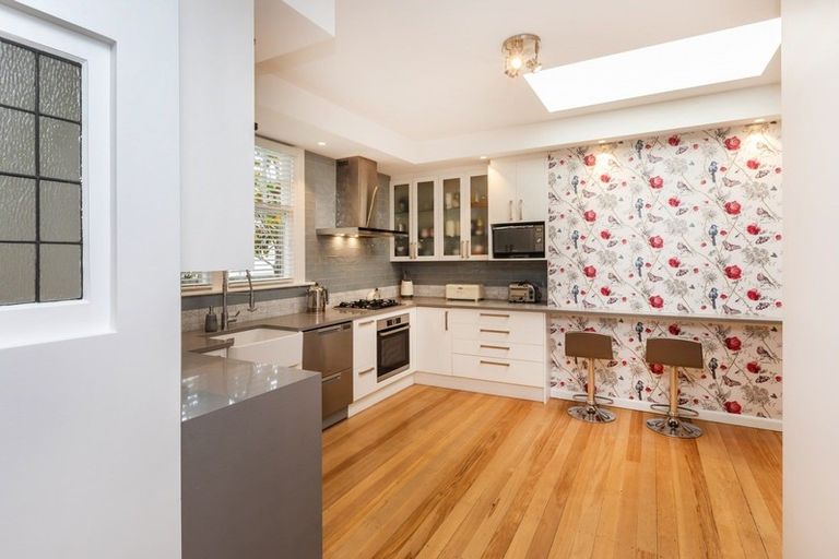 Photo of property in 44 Alpha Avenue, Strowan, Christchurch, 8052