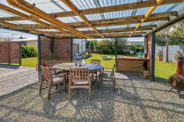 Photo of property in 93 Seabury Avenue, Foxton Beach, Foxton, 4815