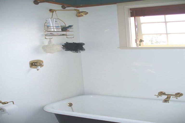 Photo of property in 35 Ohiro Road, Aro Valley, Wellington, 6021