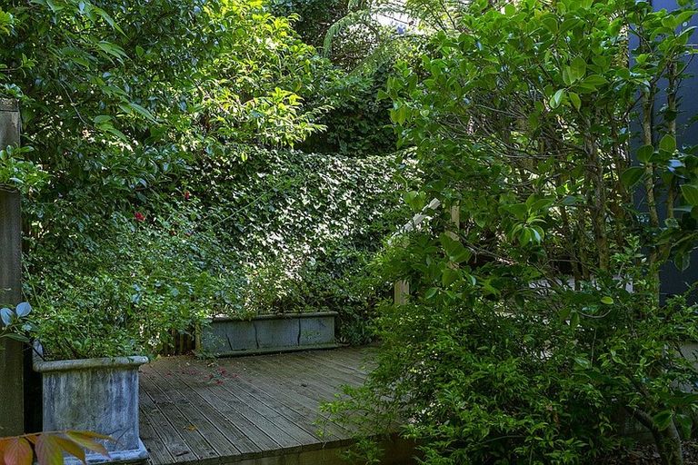 Photo of property in 16 Brunette Drive, Acacia Bay, Taupo, 3330