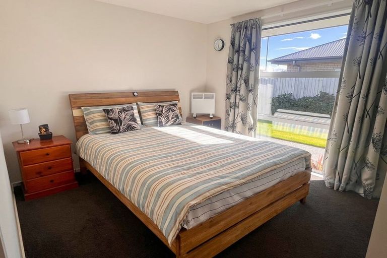 Photo of property in 10 Shale Court, Rolleston, 7614