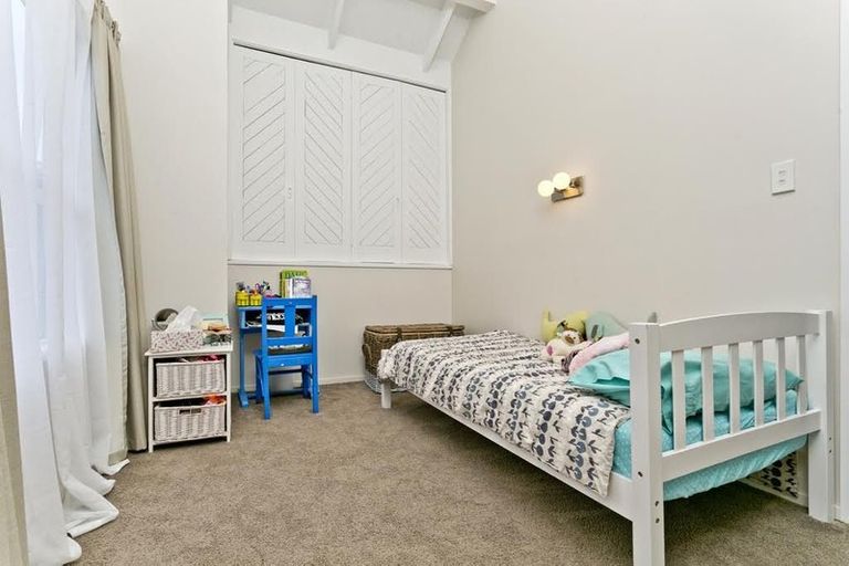 Photo of property in 1/55 Monarch Avenue, Hillcrest, Auckland, 0627