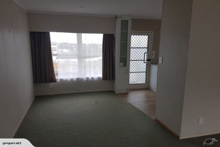 Photo of property in 2/59 Francis Street, Hauraki, Auckland, 0622