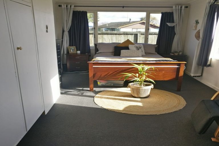 Photo of property in 2 Reeve Road, Owhata, Rotorua, 3010