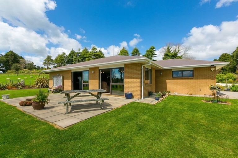 Photo of property in 617a Kaipikari Road, Urenui, 4375