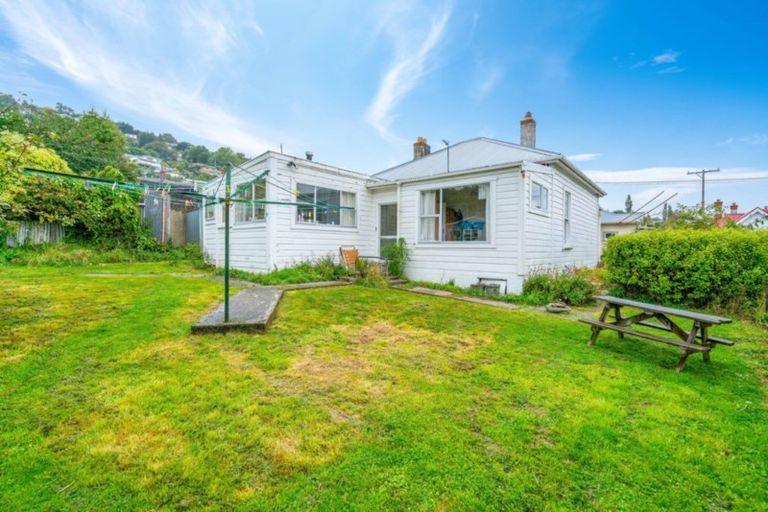 Photo of property in 19 Baldwin Street, North East Valley, Dunedin, 9010