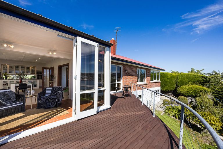 Photo of property in 30 Glengyle Street, Vauxhall, Dunedin, 9013