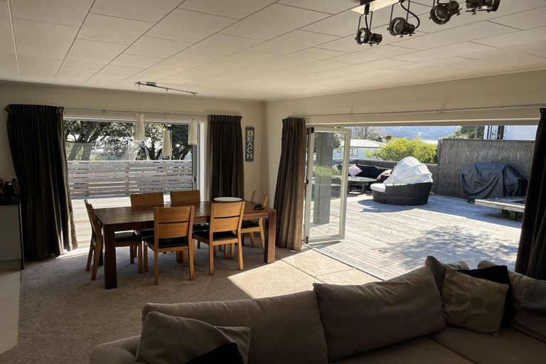 Photo of property in 10 Twilight Bay, Omaha, 0986