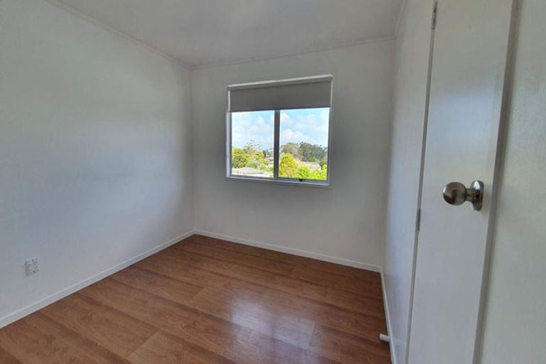 Photo of property in 40 Clyma Place, Massey, Auckland, 0614