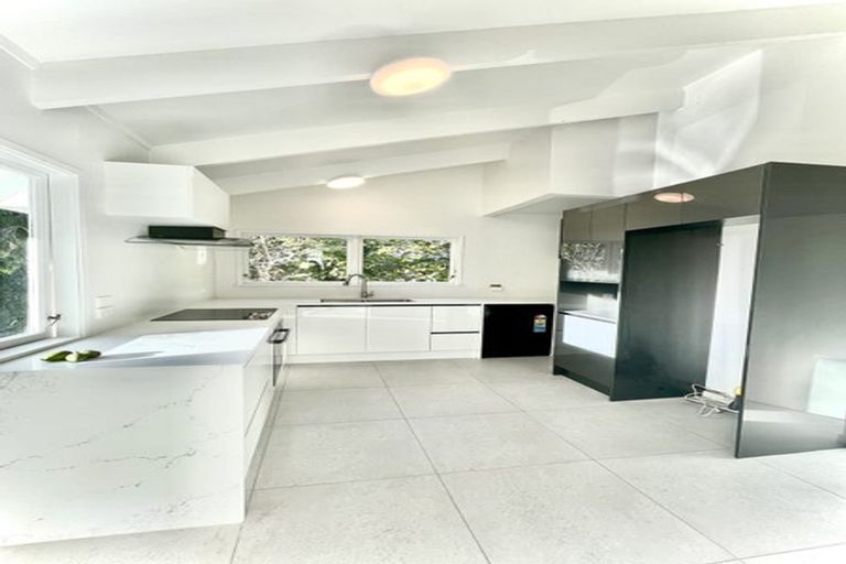 Photo of property in 18 Chevis Place, Pakuranga, Auckland, 2010