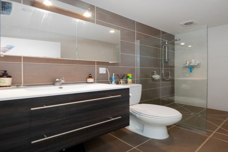 Photo of property in 17 Raynbird Street, Company Bay, Dunedin, 9014