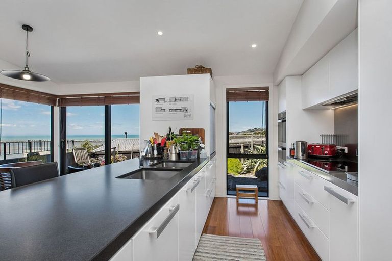 Photo of property in 61a Major Hornbrook Road, Mount Pleasant, Christchurch, 8081