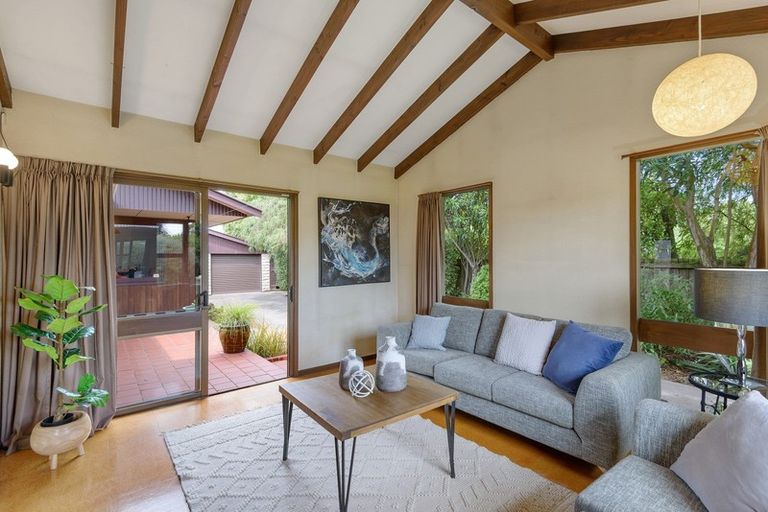 Photo of property in 19 Carruthers Street, Ilam, Christchurch, 8041