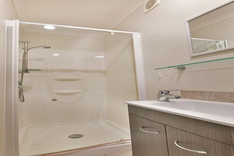 Photo of property in 135 Greenhithe Road, Greenhithe, Auckland, 0632