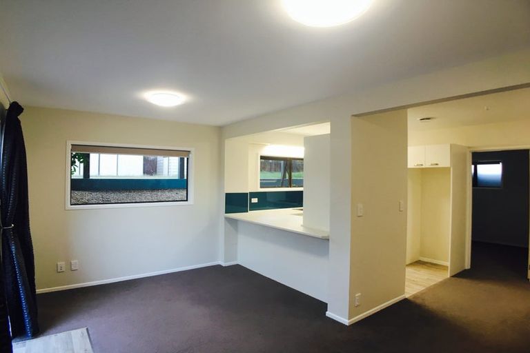 Photo of property in 24 Lexington Drive, Botany Downs, Auckland, 2010