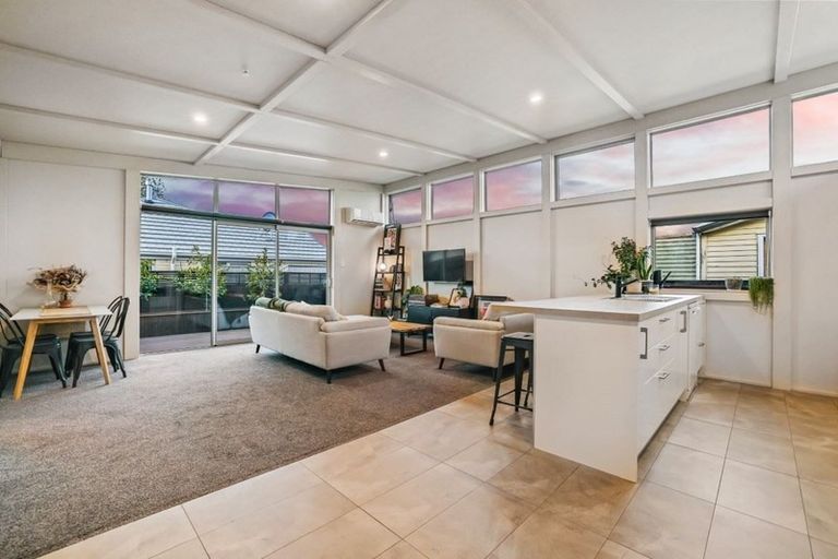 Photo of property in 2/87 Warrington Street, Mairehau, Christchurch, 8013